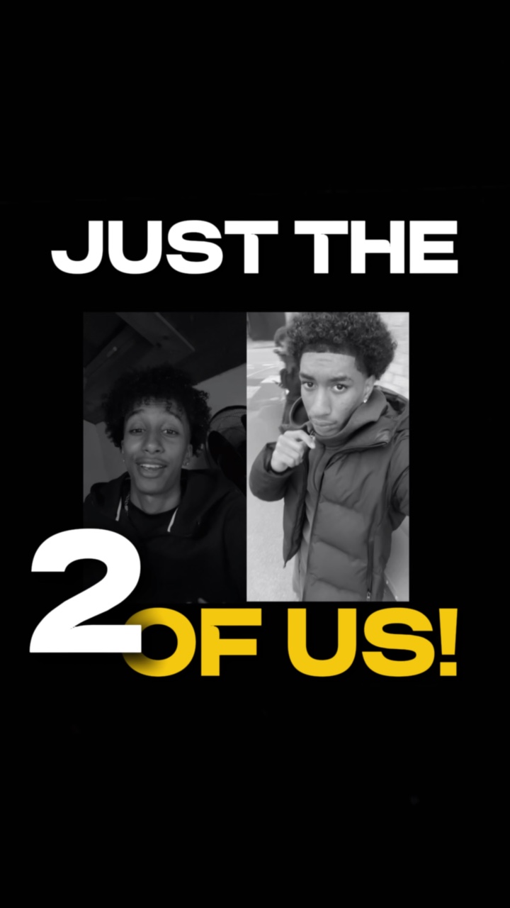 2wo of us!🎭