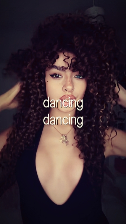 Bailando
