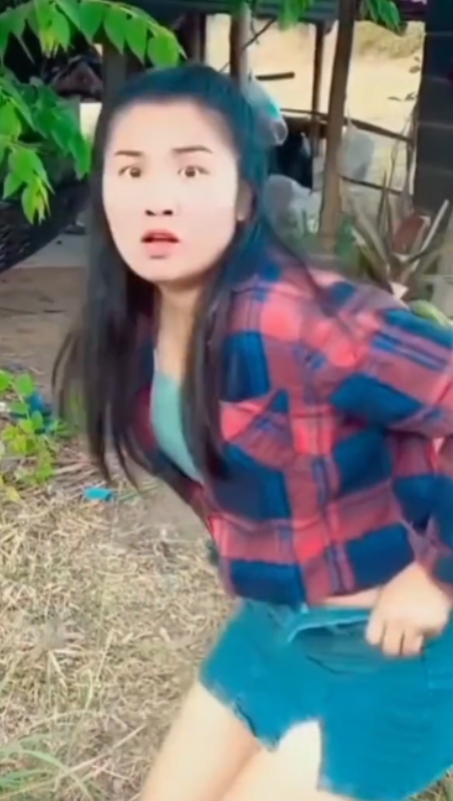 Halu cewe cantik