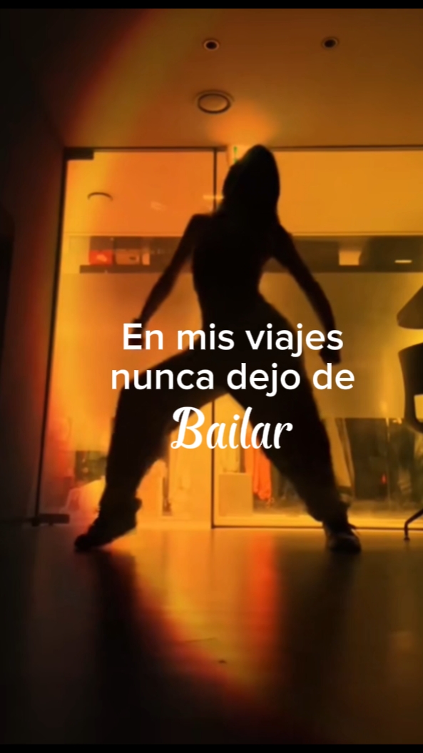Viajo y Bailo.