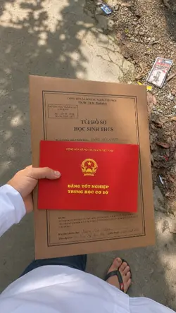 tốt nghiệp 