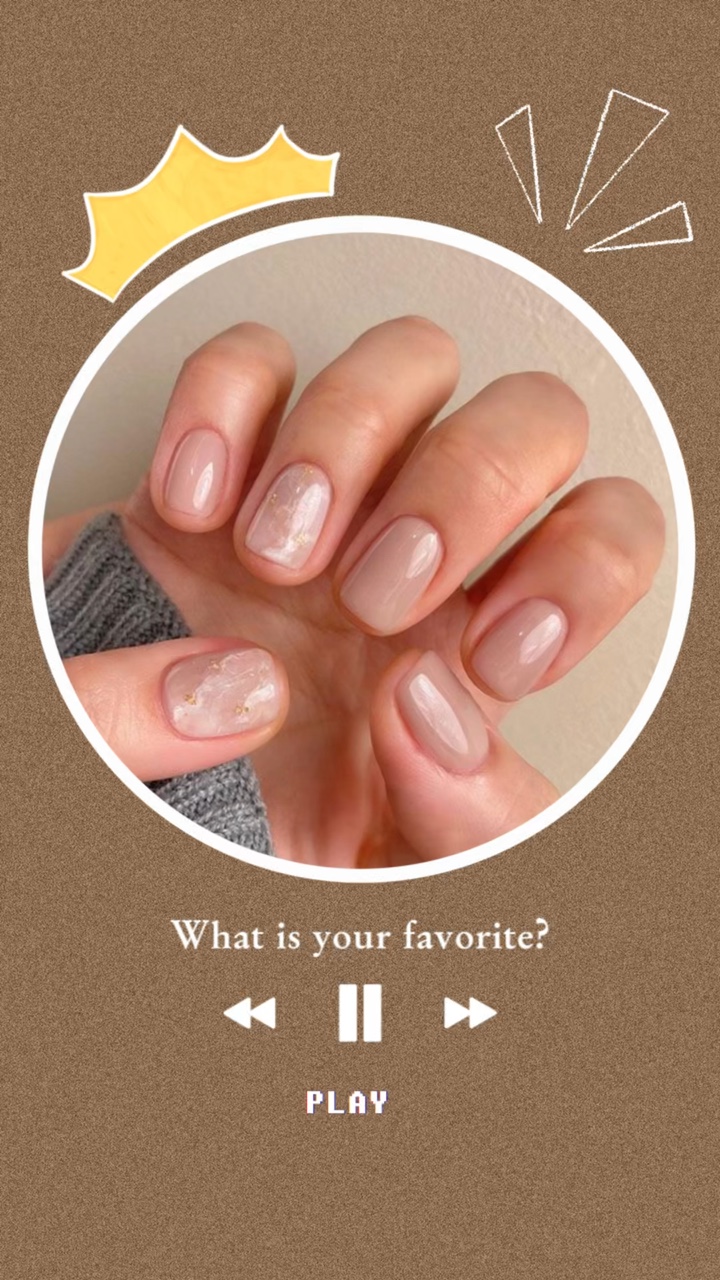 Échantillons d'ongles exposés dans un style tik tok vintage