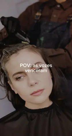 Troca cor do cabelo