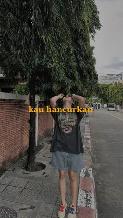 Bertahta diatas