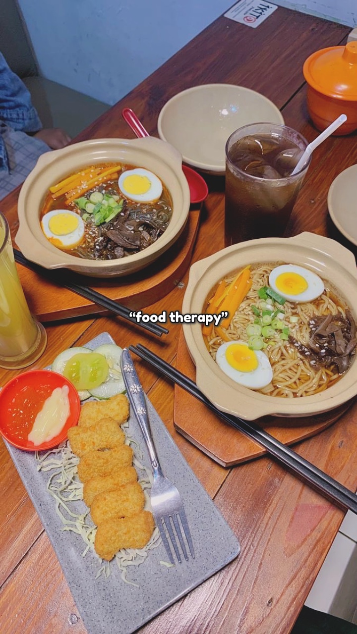 Food therapy 🍔🍝🍕🍣