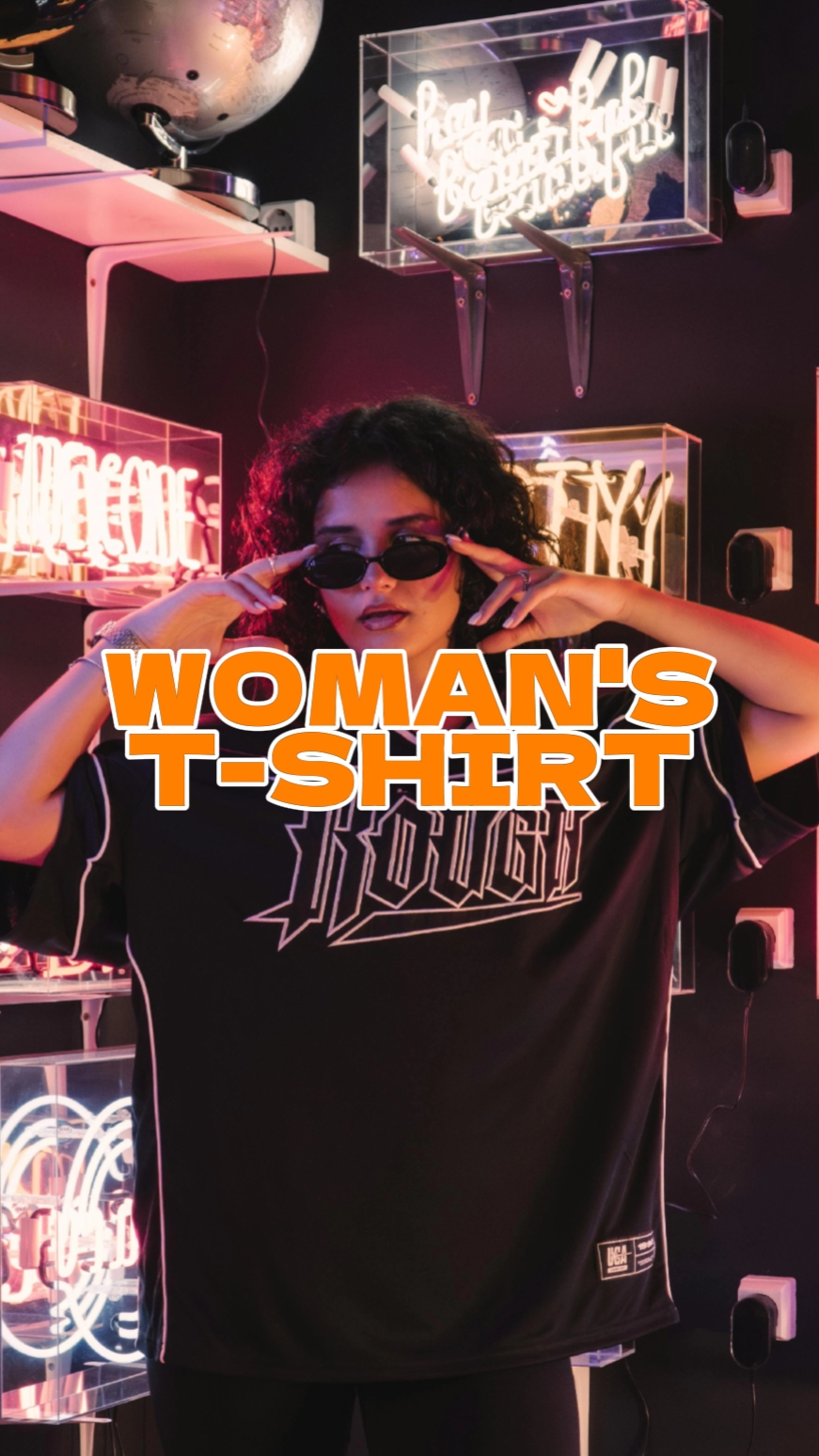 WOMAN'S T-SHIRT