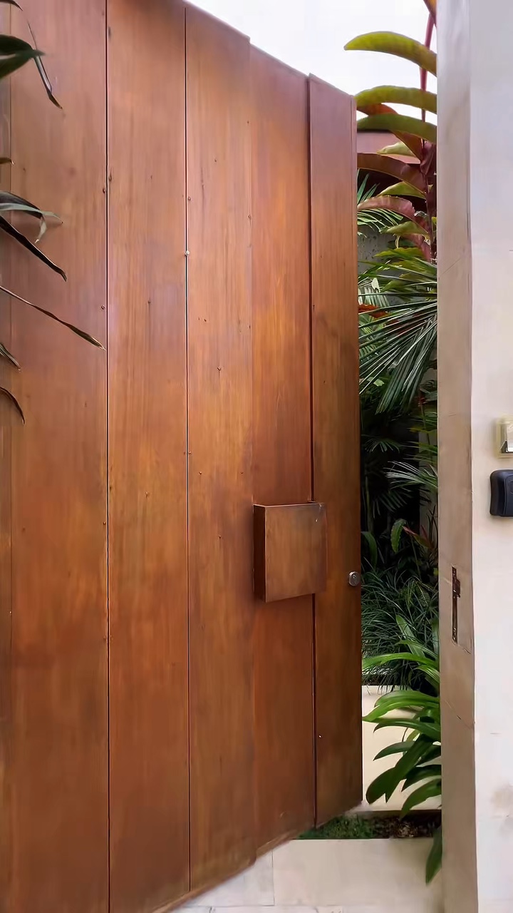 airbnb