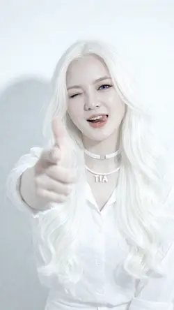 jj albino manis