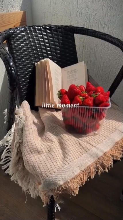 little moment 
