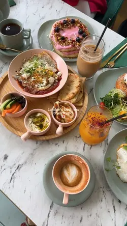 Aesthetic brunch