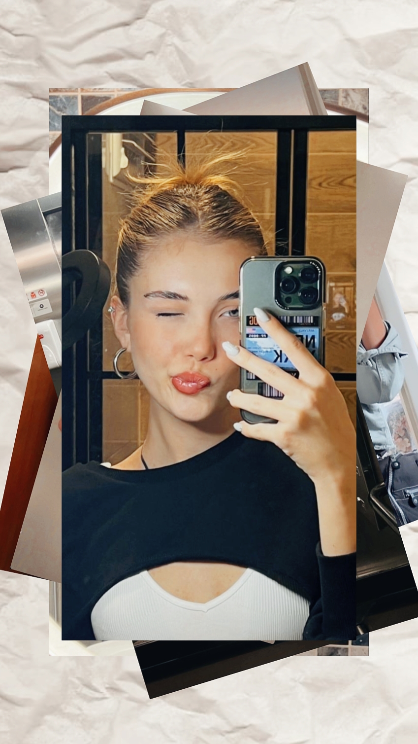 Mirror Selfie 