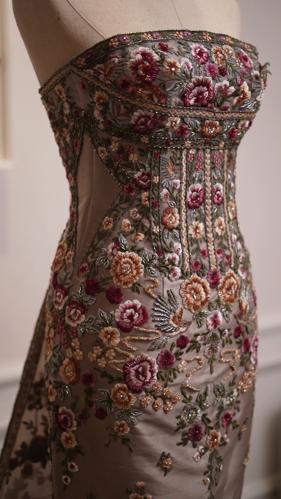 Cheongsam gown