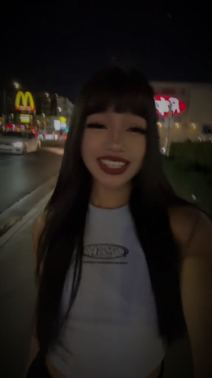 FAN GIRL
