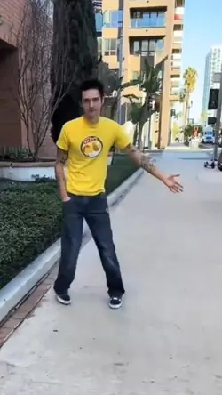 trend baju kuning