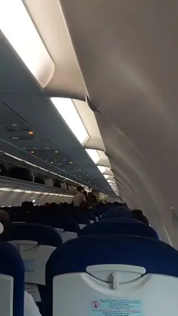 prank naik pesawat 