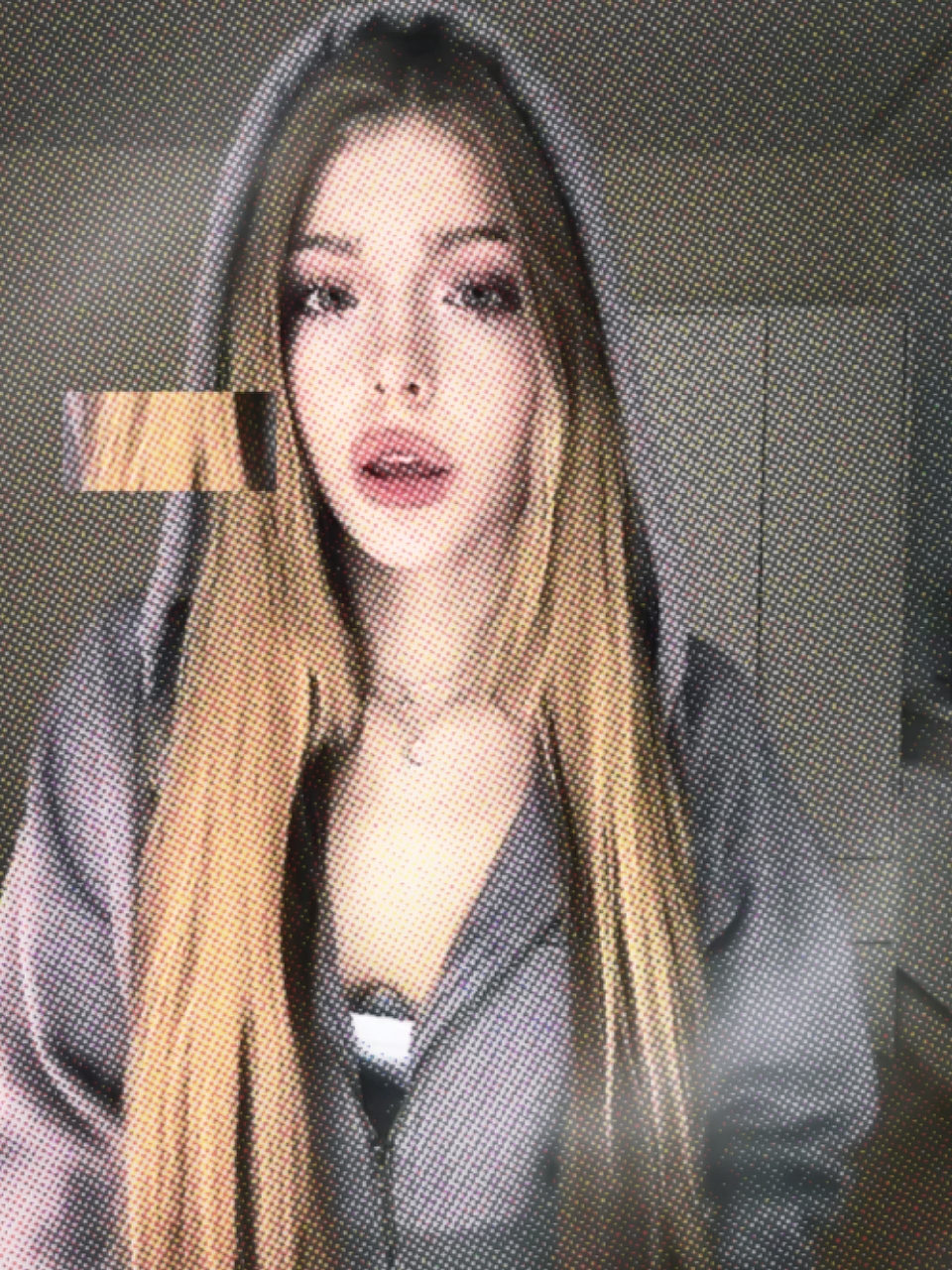 VERSI GLITCH