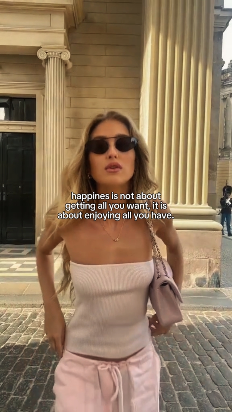 Felicidade não é