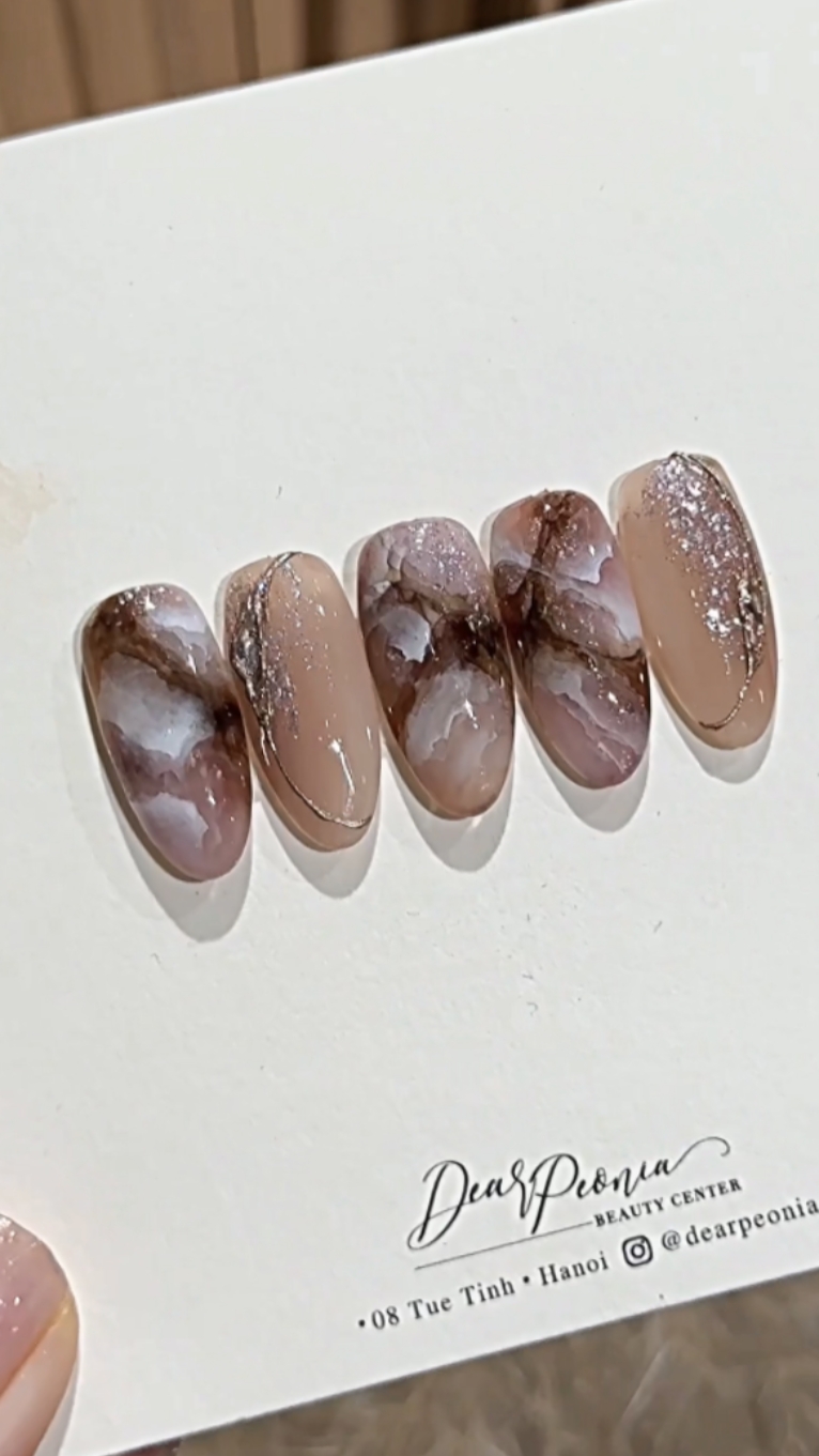 Diseño de uñas 12