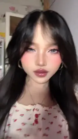 TRANSITION MAKEUP
