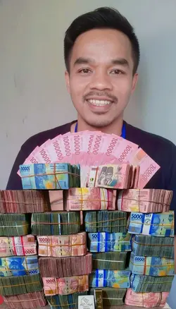 ngitung uang kerja