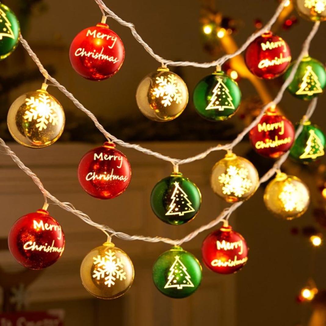 12m Christmas balls