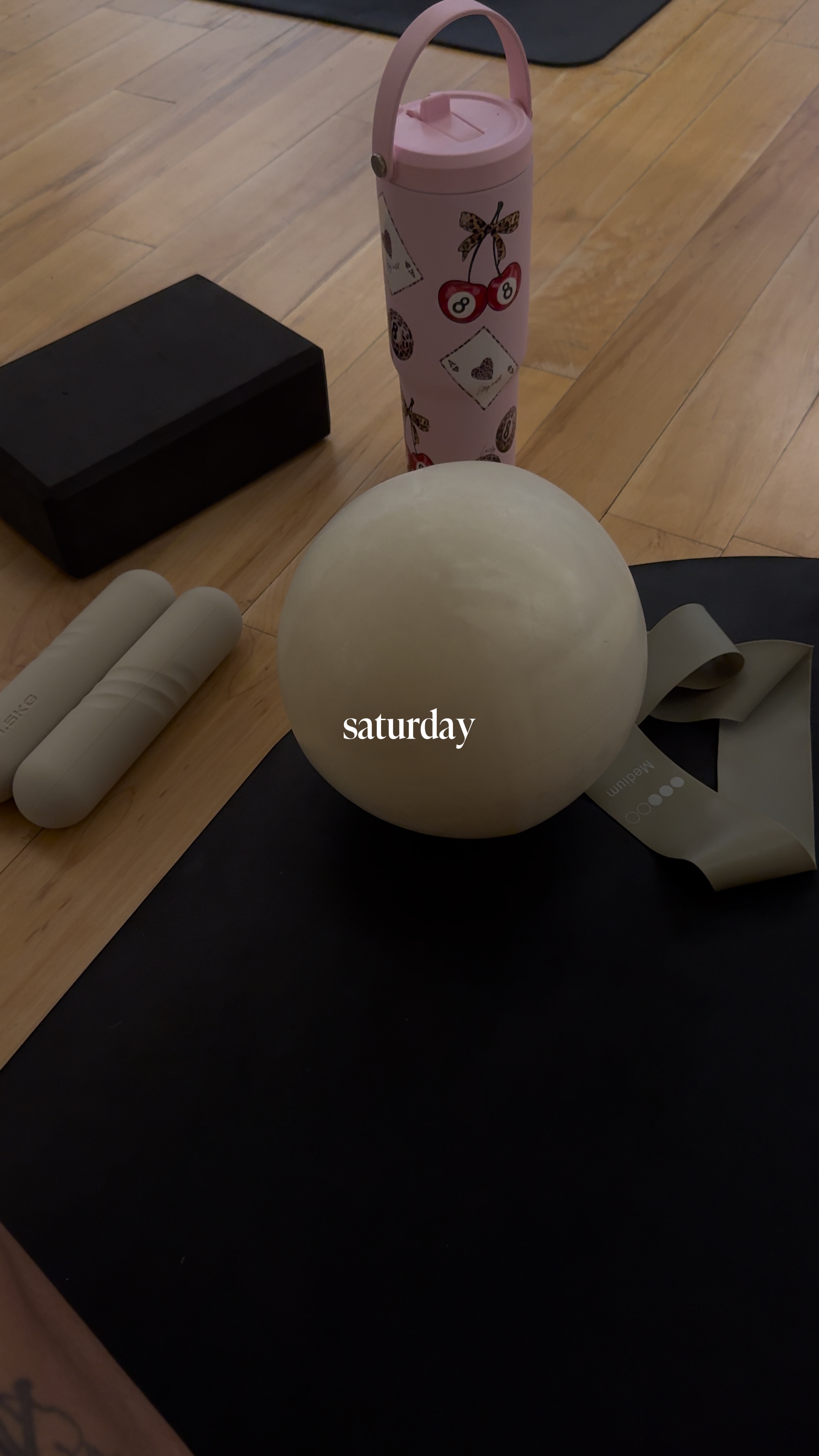 Sábado ⋆ ⋆✴