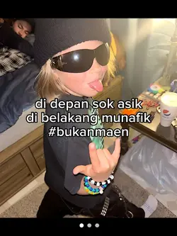 di depan sok asik