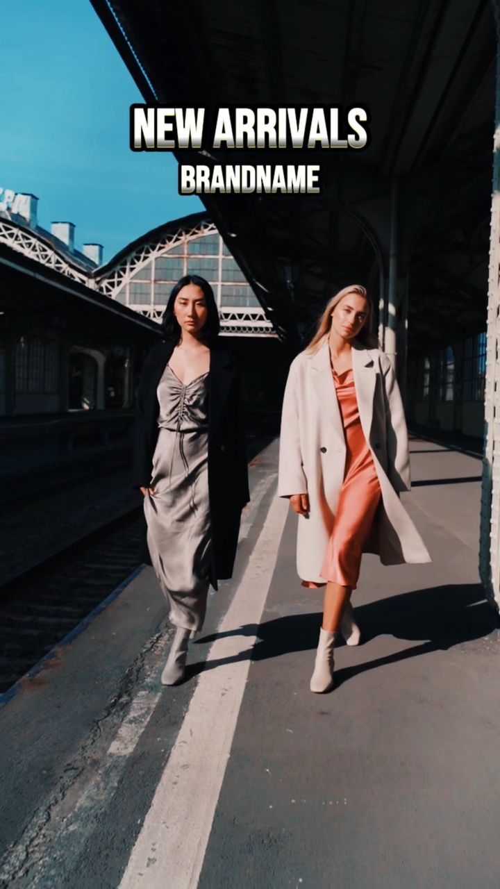 Clothing Product Display Velocity Tiktok Style