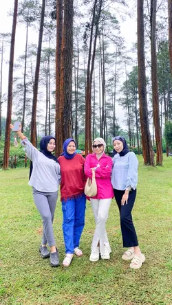 Tarik tarikan bestie
