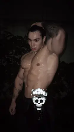 Gym Skullface