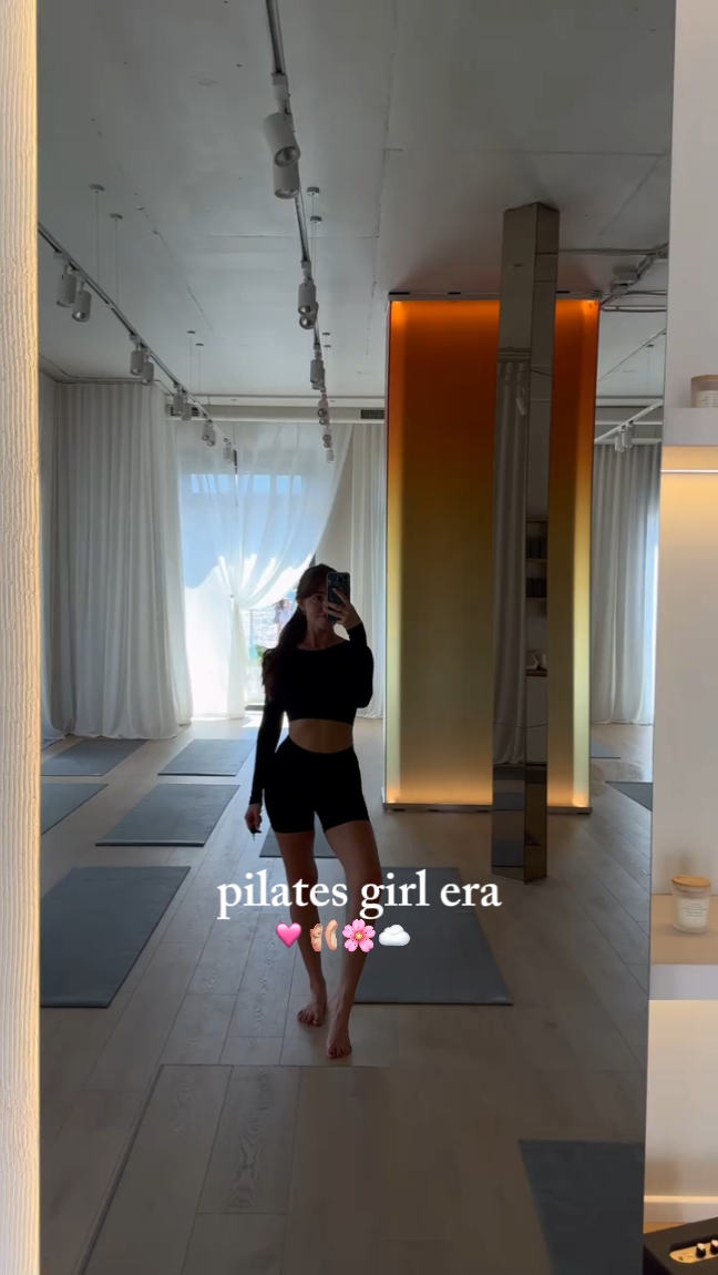 Era De Chicas De Pilates