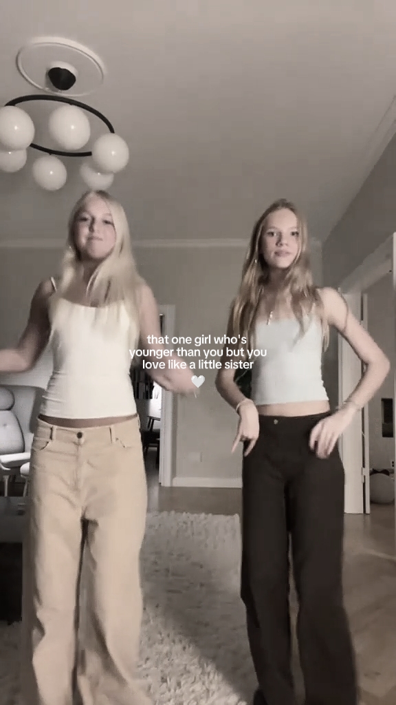 Kleine Schwester