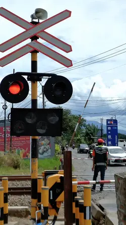 railway Crossing cim