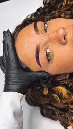 BROW LASH DESIGNE
