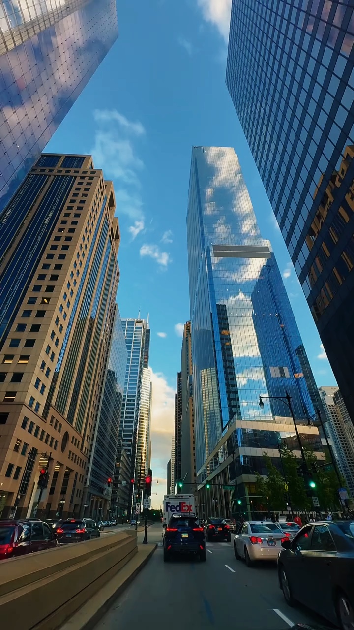 City vlog cinematic
