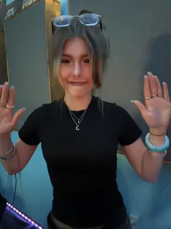 dam dam di di 