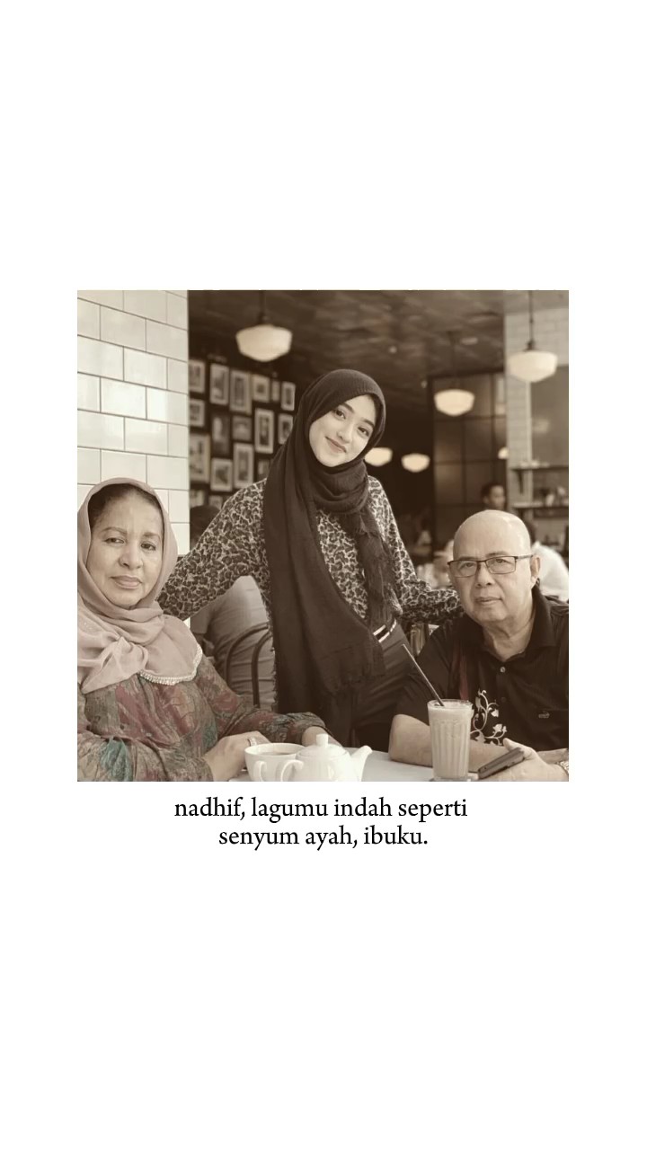 Ver, ayah dan ibuu