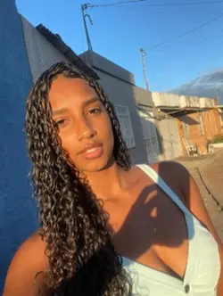 Estou numa viela❤️🤍