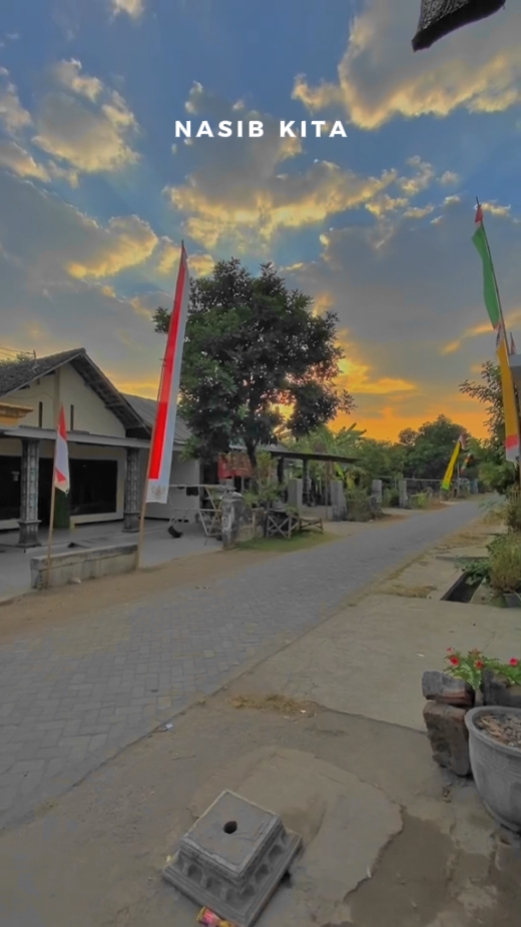 kata kata wong pusat