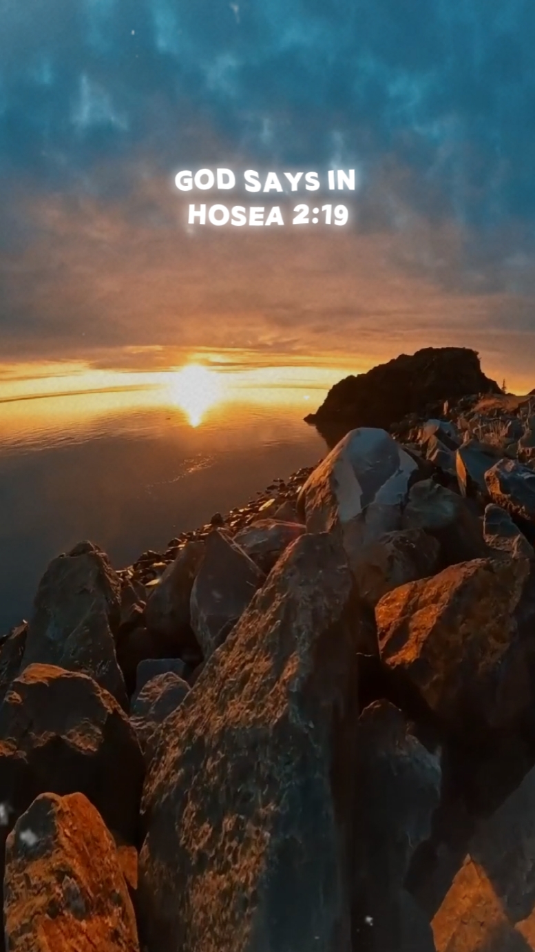 Oseas 2: 19