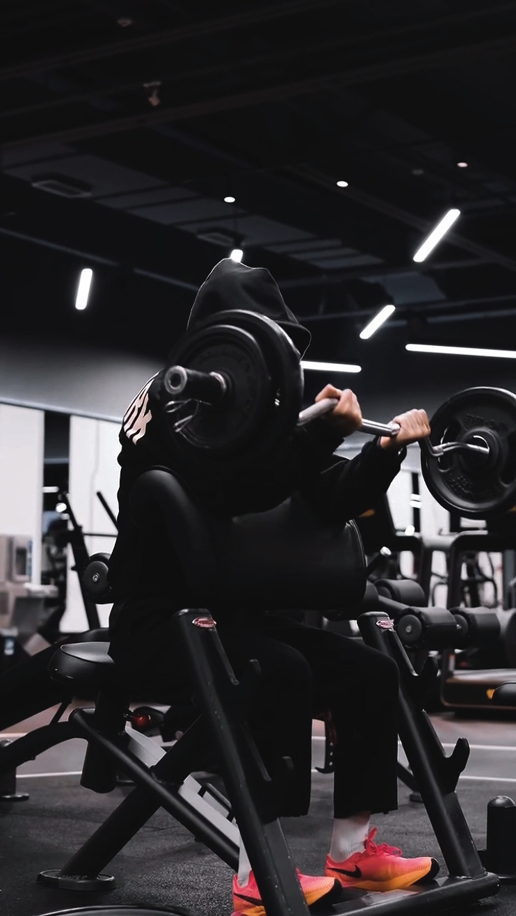 Gym x pretty little 