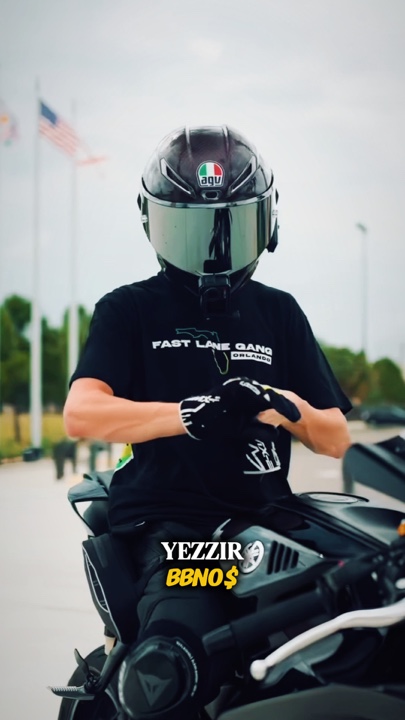 YEZZIR - BBNO$
