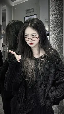 Mẫu 2 ảnh cuốn