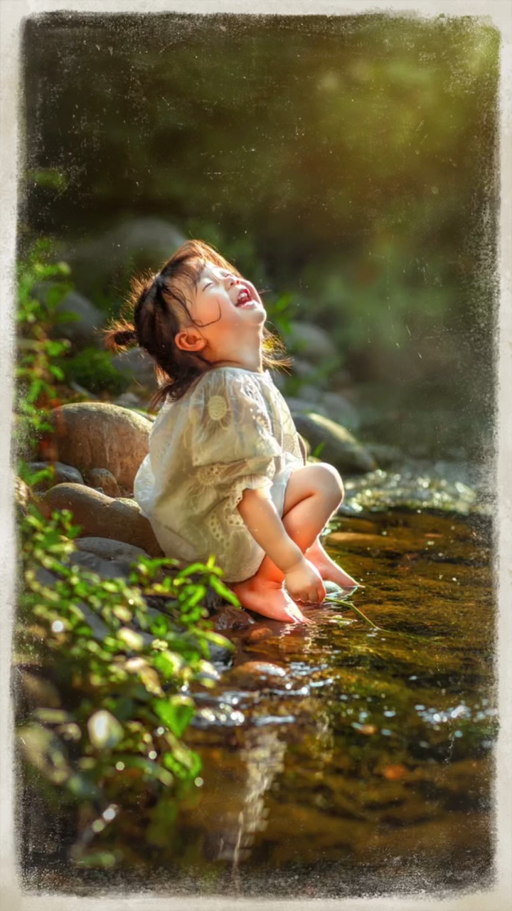 Mẫu bé 7 ảnh cute