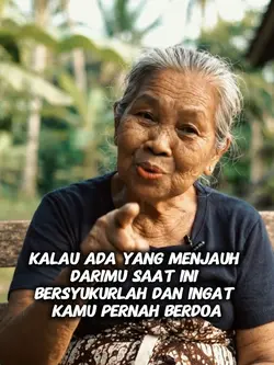 menjauh darimu