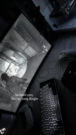 Eyes Blue X Terpikat