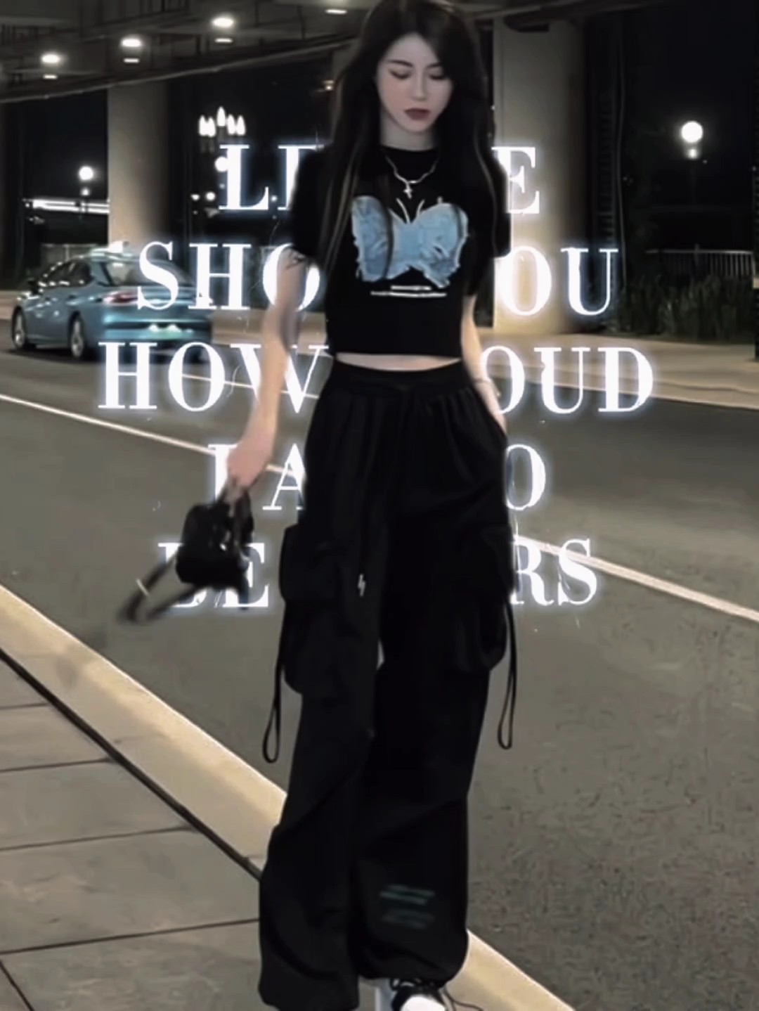 Lyric 1 Photo