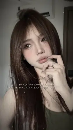 Em có tình cảm với