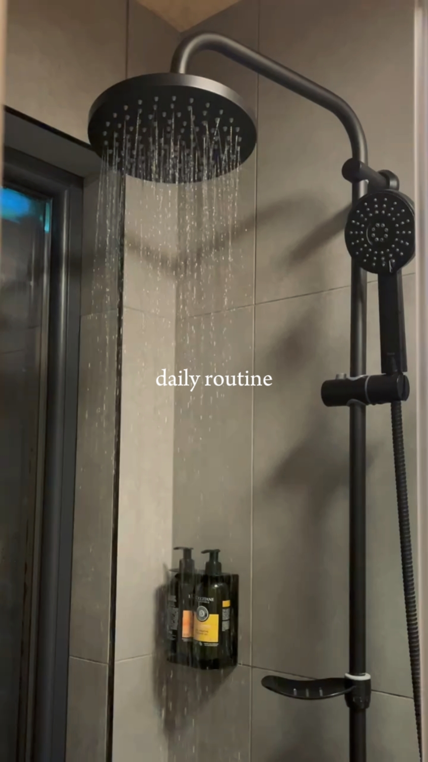 Tägliche Hautpflege-Routine