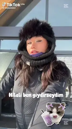 hilali ben giydiriyo
